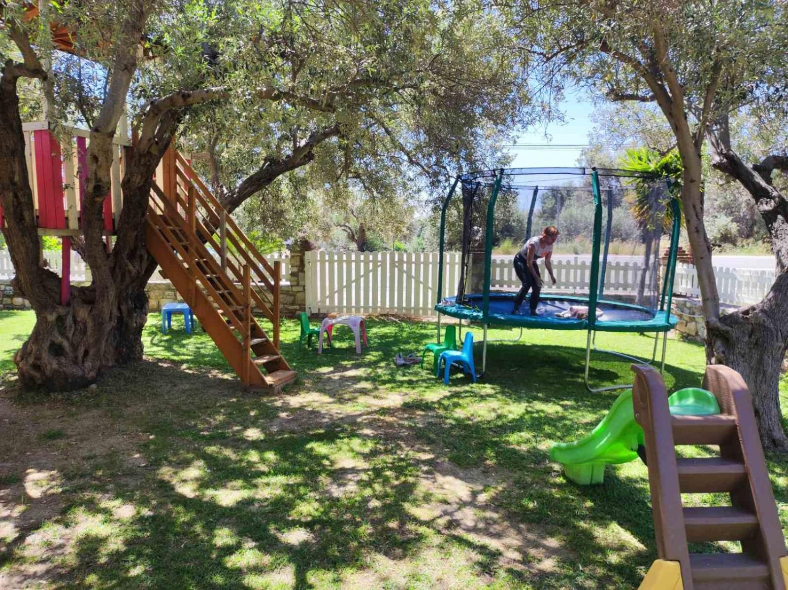 Límni Rent Rooms Alexiou מראה חיצוני תמונה
