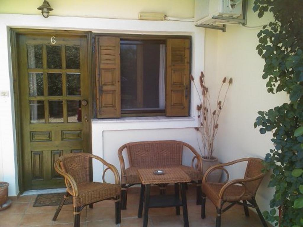 Límni Rent Rooms Alexiou חדר תמונה