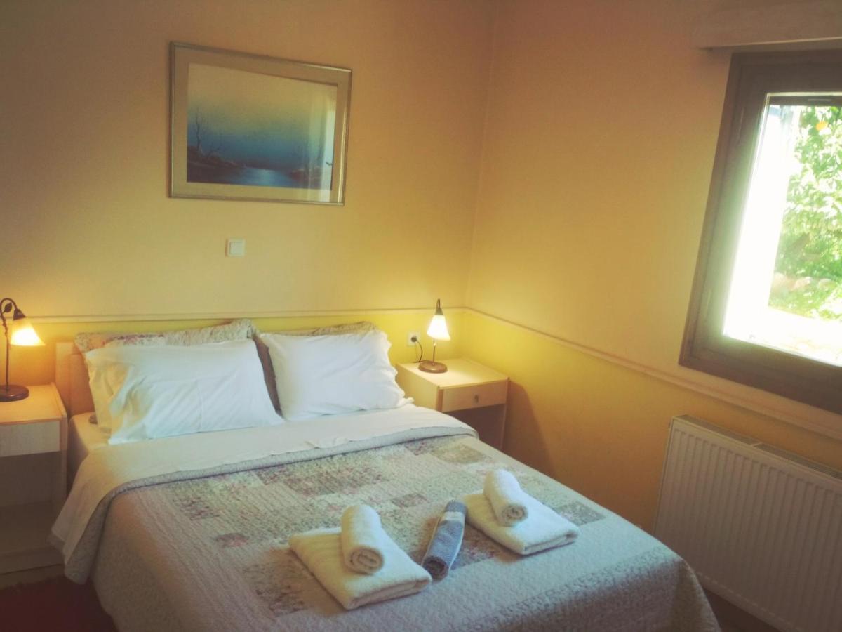 Límni Rent Rooms Alexiou מראה חיצוני תמונה