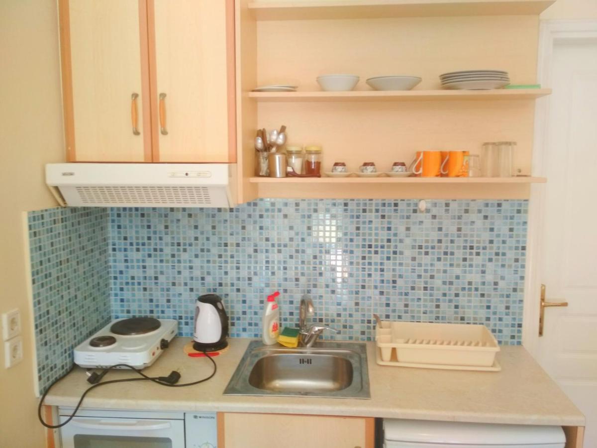 Límni Rent Rooms Alexiou מראה חיצוני תמונה
